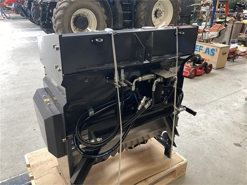 Timan CS-200 Combi spreder til traktor 300 liter - 모래/ 소금 살포기 지자체/ 특수 차량 용 : 사진 2 Timan CS-200 Combi spreder til traktor 300 liter - 모래/ 소금 살포기 지자체/ 특수 차량 용 : 사진 2