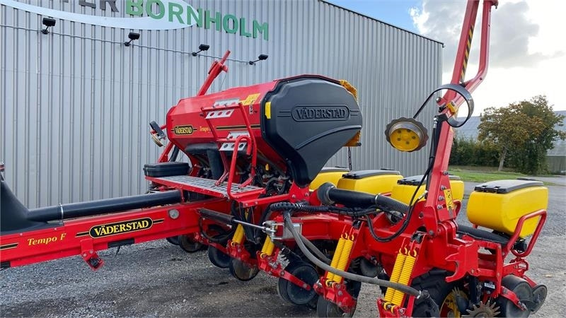 Vaderstad Tempo F 8RK.  - 파종기 : 사진 2 Vaderstad Tempo F 8RK.  - 파종기 : 사진 2