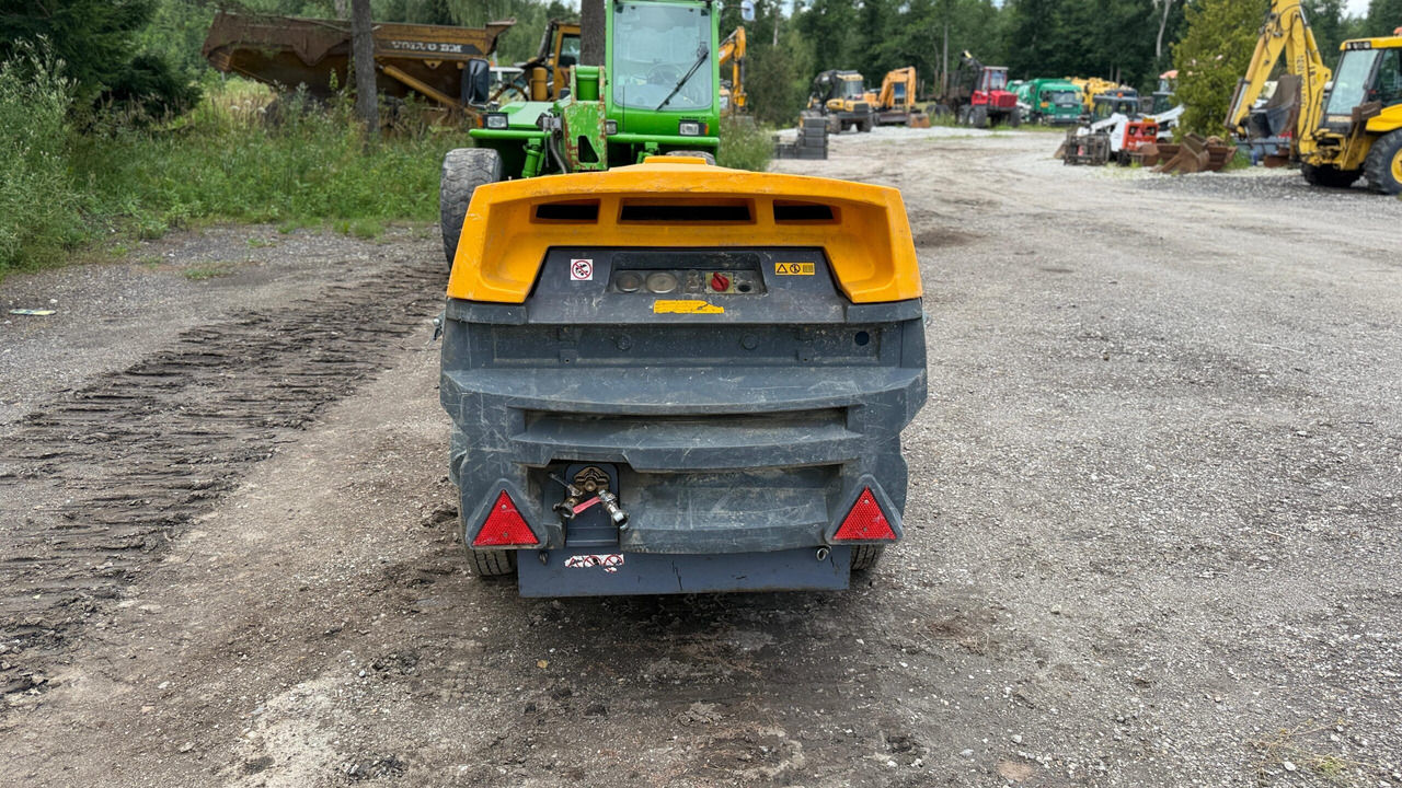 ATLAS COPCO XAS67KD - 공기 압축기 : 사진 5 ATLAS COPCO XAS67KD - 공기 압축기 : 사진 5