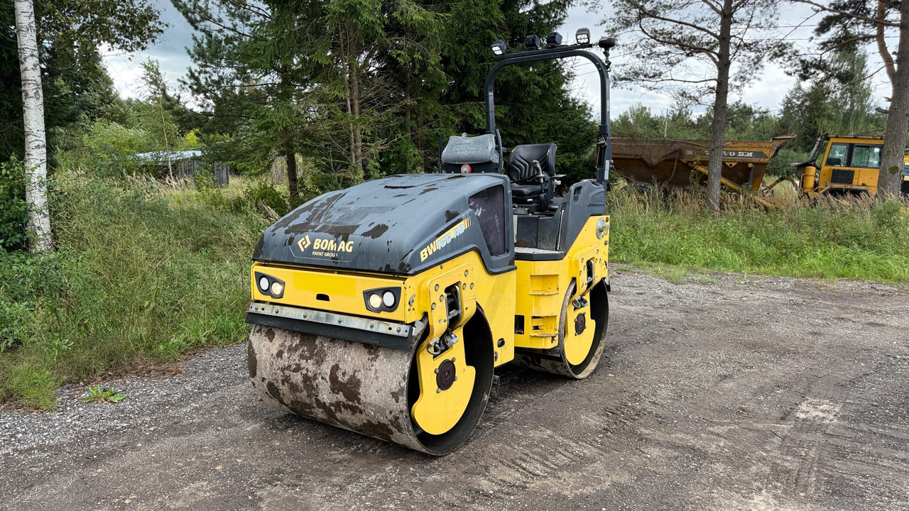 BOMAG BW 135 AD-5 - 로드 롤러 : 사진 1 BOMAG BW 135 AD-5 - 로드 롤러 : 사진 1