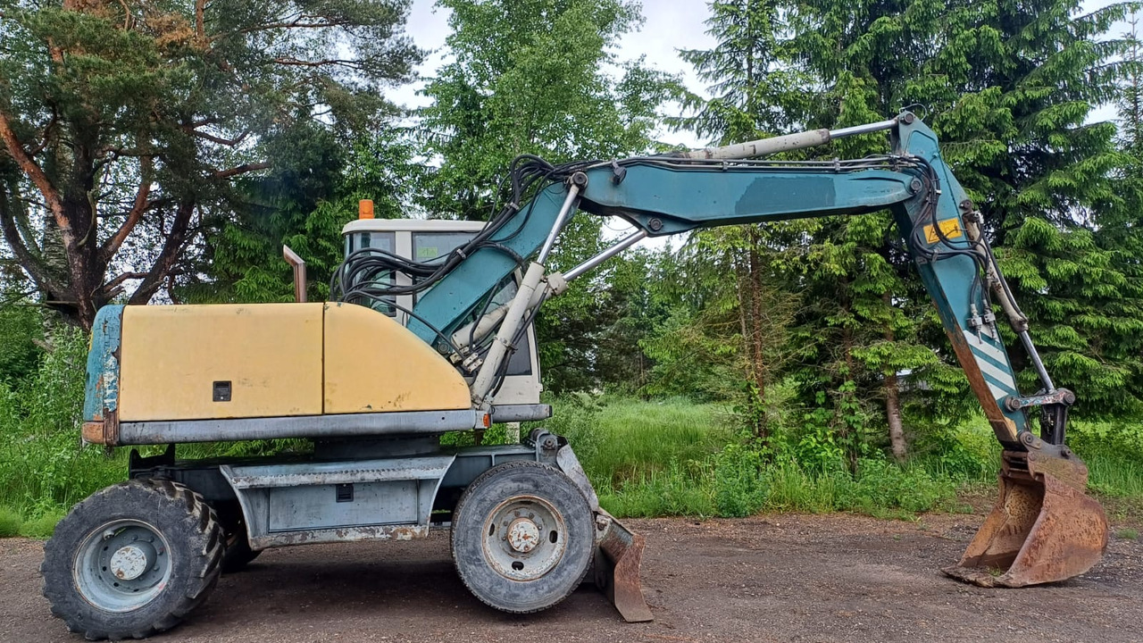Volvo EW140 - 휠 굴삭기 : 사진 5 Volvo EW140 - 휠 굴삭기 : 사진 5