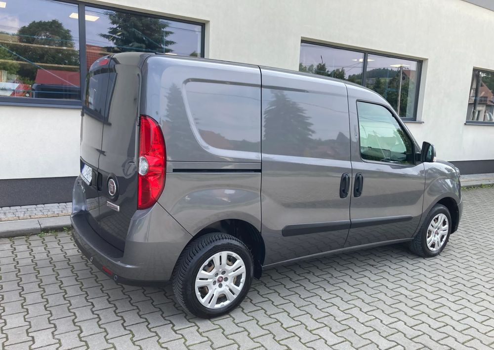 Fiat FIAT DOBLO 3 OSOBOWY krótki parnter berlingo - 패널 밴 : 사진 4 Fiat FIAT DOBLO 3 OSOBOWY krótki parnter berlingo - 패널 밴 : 사진 4