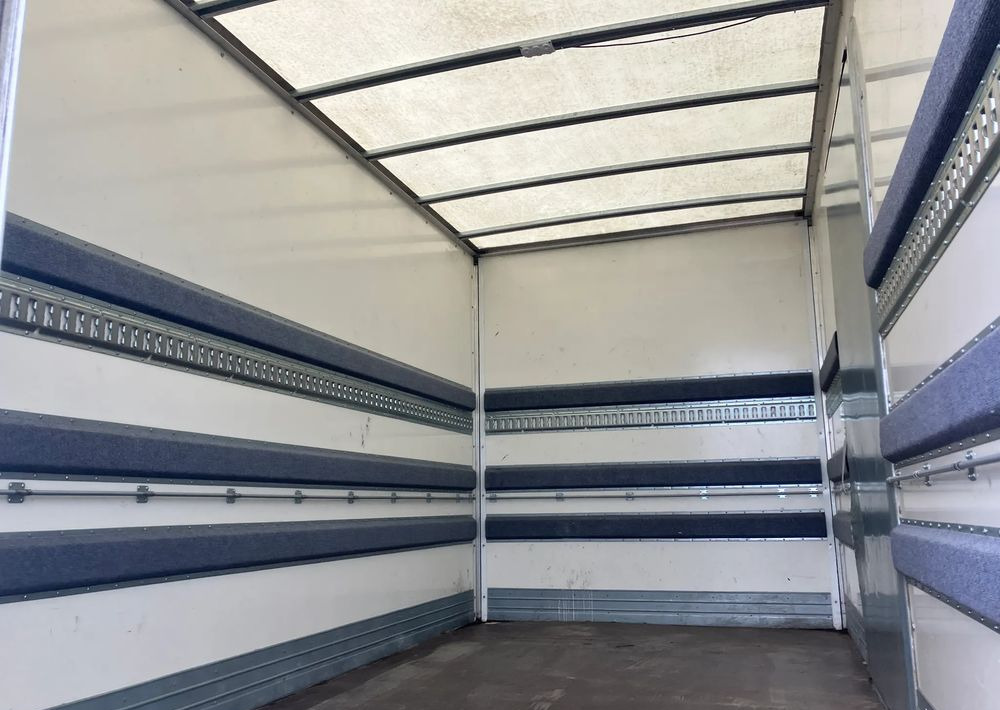 Iveco DAILY 35C16 kontener kurierka 3.0 silnik - 박스 밴 : 사진 5 Iveco DAILY 35C16 kontener kurierka 3.0 silnik - 박스 밴 : 사진 5