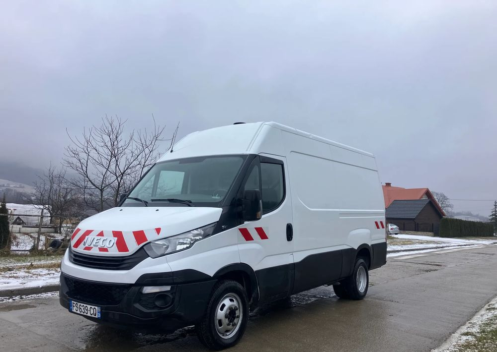 Iveco Daily 35c16 blaszak KLIMA SPROWADZONY serwisówka - 패널 밴 : 사진 1 Iveco Daily 35c16 blaszak KLIMA SPROWADZONY serwisówka - 패널 밴 : 사진 1