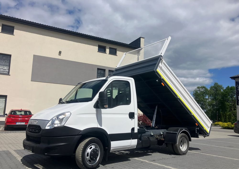 Iveco Iveco daily 35C13 wywrotka solidny kiper - 덤프 밴 : 사진 1 Iveco Iveco daily 35C13 wywrotka solidny kiper - 덤프 밴 : 사진 1