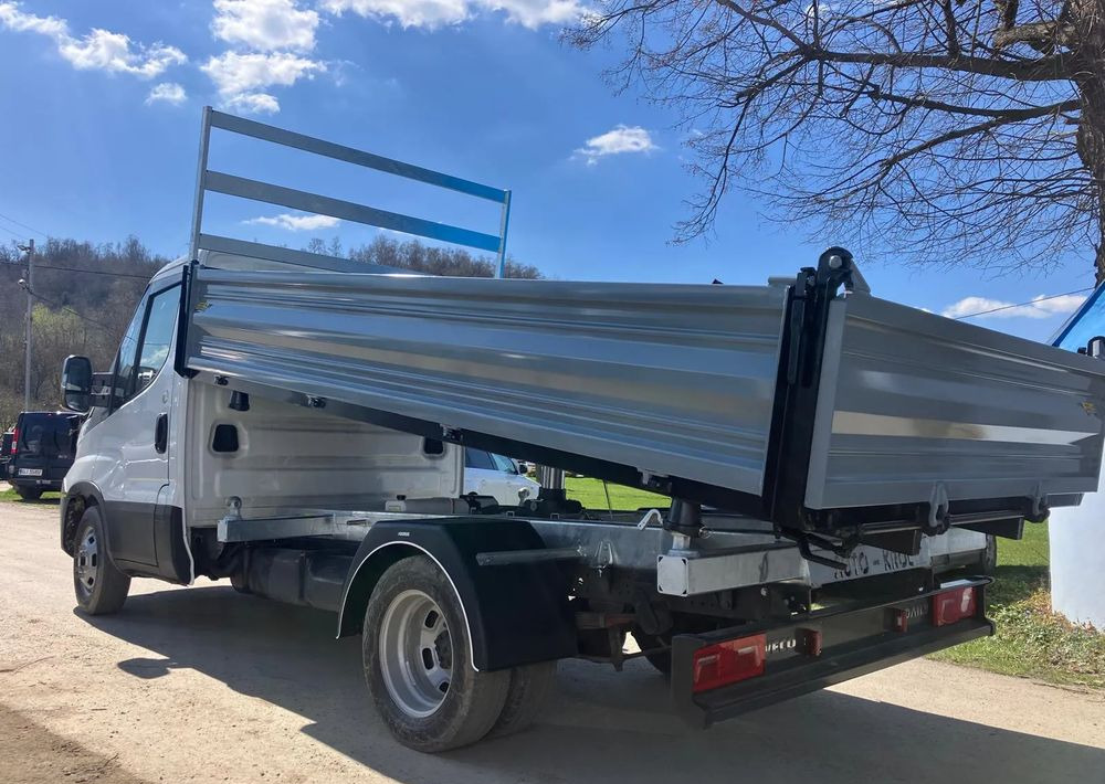 Iveco Iveco daily 35C14 wywrotka solidny kiper - 덤프 밴 : 사진 5 Iveco Iveco daily 35C14 wywrotka solidny kiper - 덤프 밴 : 사진 5