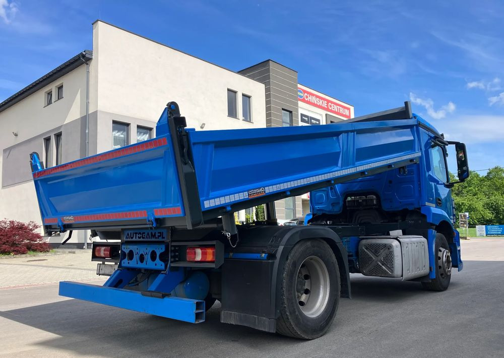 Mercedes-Benz ANTOS 1830 solidny kiper wywrotka blokada mostu - 덤프트럭 : 사진 5 Mercedes-Benz ANTOS 1830 solidny kiper wywrotka blokada mostu - 덤프트럭 : 사진 5