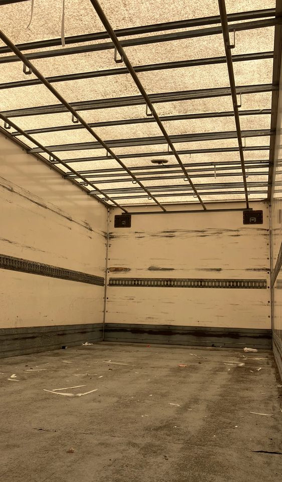 Mercedes-Benz Atego 1218 kurierka kontener - 박스 트럭 : 사진 5 Mercedes-Benz Atego 1218 kurierka kontener - 박스 트럭 : 사진 5