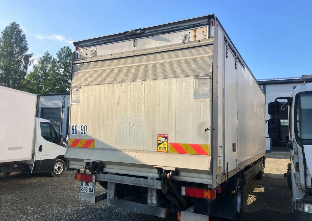 Mercedes-Benz Atego 1218 kurierka kontener - 박스 트럭 : 사진 4 Mercedes-Benz Atego 1218 kurierka kontener - 박스 트럭 : 사진 4