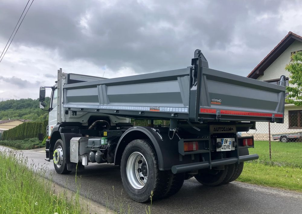 Mercedes-Benz Axor 1829 solidny kiper wywrotka blokada mostu - 덤프트럭 : 사진 4 Mercedes-Benz Axor 1829 solidny kiper wywrotka blokada mostu - 덤프트럭 : 사진 4
