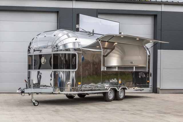 Airstream Style Mirage IN STOCK Mirage - 자판기 트레일러 : 사진 1 Airstream Style Mirage IN STOCK Mirage - 자판기 트레일러 : 사진 1
