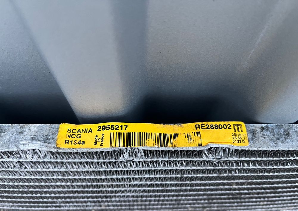 Chłodnica klimatyzacji Scania R S Super NGS skraplacz - 냉각 시스템 트럭 용 : 사진 3 Chłodnica klimatyzacji Scania R S Super NGS skraplacz - 냉각 시스템 트럭 용 : 사진 3