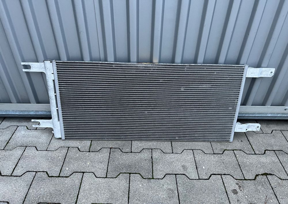 Chłodnica klimatyzacji Scania R S Super NGS skraplacz - 냉각 시스템 트럭 용 : 사진 2 Chłodnica klimatyzacji Scania R S Super NGS skraplacz - 냉각 시스템 트럭 용 : 사진 2