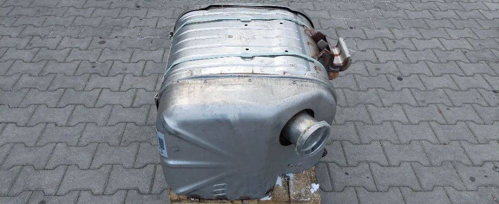 IVECO EUROCARGO EURO 6 KATALIZATOR TŁUMIK NOWY 5801833244 - 촉매 컨버터 트럭 용 : 사진 4 IVECO EUROCARGO EURO 6 KATALIZATOR TŁUMIK NOWY 5801833244 - 촉매 컨버터 트럭 용 : 사진 4