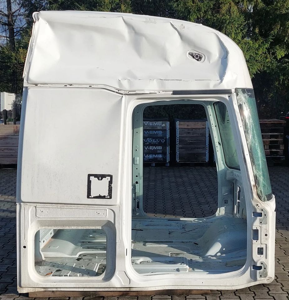 KABINA RENAULT GAMA T WYSOKA 2023R - 운전실 트럭 용 : 사진 3 KABINA RENAULT GAMA T WYSOKA 2023R - 운전실 트럭 용 : 사진 3