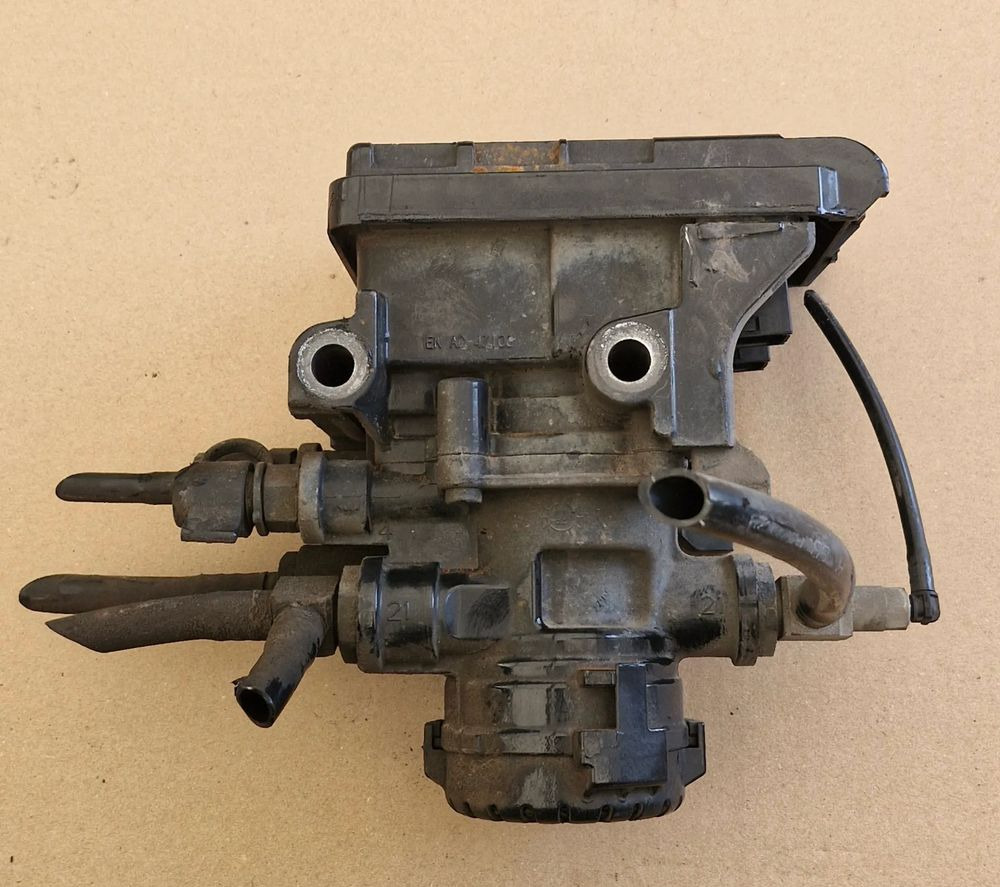 MAN TG3 TGX MODULATOR ZAWÓR EPB 81.52315-6217 - 브레이크 부품 : 사진 1 MAN TG3 TGX MODULATOR ZAWÓR EPB 81.52315-6217 - 브레이크 부품 : 사진 1