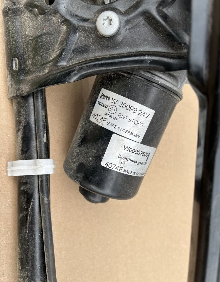 Mechanizm wycieraczek Volvo FH4 FH 5 kompletny cięgno prowadnica - 와이퍼 트럭 용 : 사진 2 Mechanizm wycieraczek Volvo FH4 FH 5 kompletny cięgno prowadnica - 와이퍼 트럭 용 : 사진 2