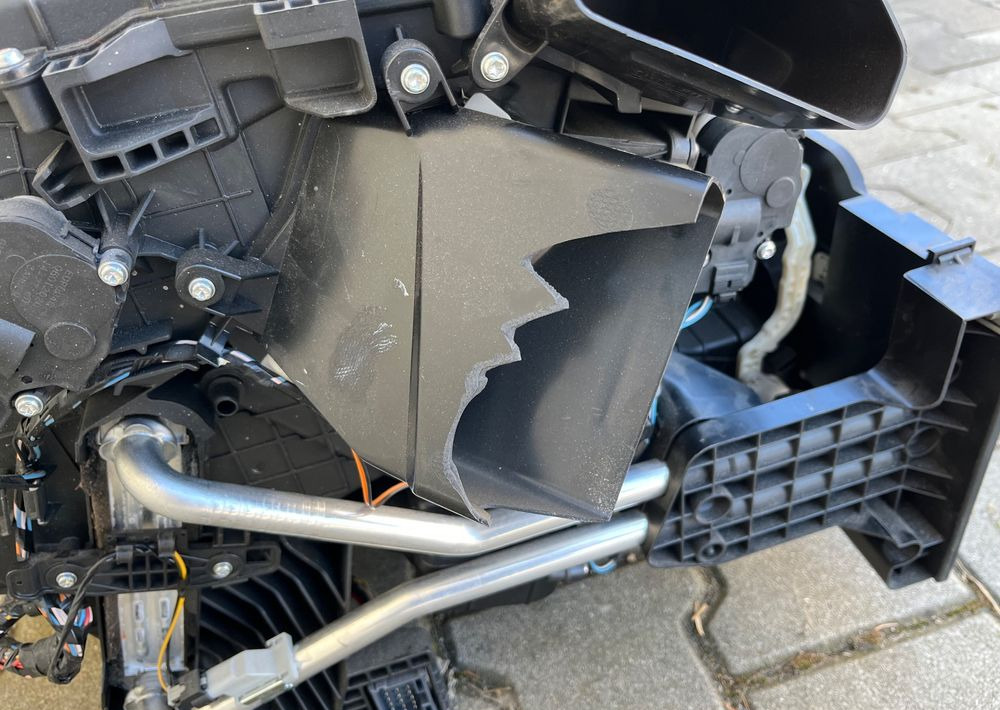 Nagrzewnica DAF XF 106 euro 6 lift dmuchawa - 난방/ 환기 트럭 용 : 사진 5 Nagrzewnica DAF XF 106 euro 6 lift dmuchawa - 난방/ 환기 트럭 용 : 사진 5