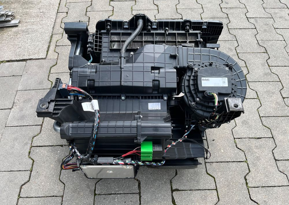 Nagrzewnica DAF XF 106 euro 6 lift dmuchawa - 난방/ 환기 트럭 용 : 사진 3 Nagrzewnica DAF XF 106 euro 6 lift dmuchawa - 난방/ 환기 트럭 용 : 사진 3