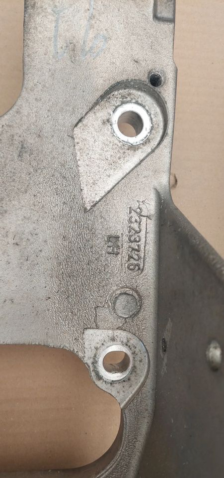 SCANIA R S MOCOWANIE ŁAPA ZAWIESZENIA KABINY 2323742 2323726 - 운전실 서스펜션 트럭 용 : 사진 2 SCANIA R S MOCOWANIE ŁAPA ZAWIESZENIA KABINY 2323742 2323726 - 운전실 서스펜션 트럭 용 : 사진 2