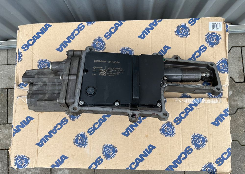 Siłownik sprzęgła automatyczny Scania R S Super wysprzęglik 3135024 - 클러치 실린더 : 사진 1 Siłownik sprzęgła automatyczny Scania R S Super wysprzęglik 3135024 - 클러치 실린더 : 사진 1