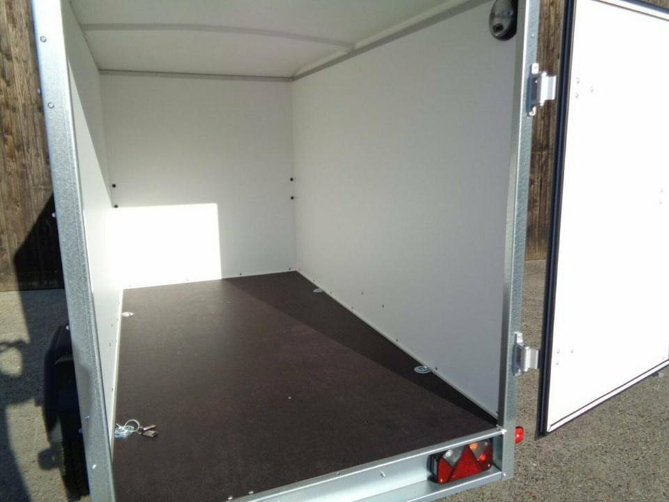 Böckmann KT 2513/135 PKW-Anhänger Koffer 1,35to. 100 km/h - 자동차 트레일러 : 사진 5 Böckmann KT 2513/135 PKW-Anhänger Koffer 1,35to. 100 km/h - 자동차 트레일러 : 사진 5