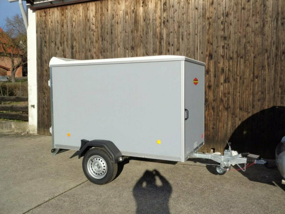 Böckmann KT 2513/135 PKW-Anhänger Koffer 1,35to. 100 km/h - 자동차 트레일러 : 사진 1 Böckmann KT 2513/135 PKW-Anhänger Koffer 1,35to. 100 km/h - 자동차 트레일러 : 사진 1