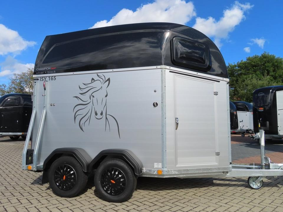 Böckmann Pferdeanhänger Champion Esprit ISY Sattelkammer 100km/h - 말 트레일러 : 사진 2 Böckmann Pferdeanhänger Champion Esprit ISY Sattelkammer 100km/h - 말 트레일러 : 사진 2