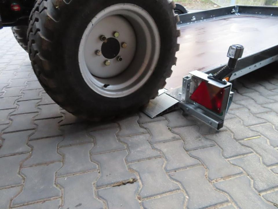 자동차 트레일러 PKW Anhänger, Unsinn, Absenkanhänger UA 3118-18-13, 100 km/h : 사진 12 자동차 트레일러 PKW Anhänger, Unsinn, Absenkanhänger UA 3118-18-13, 100 km/h : 사진 12