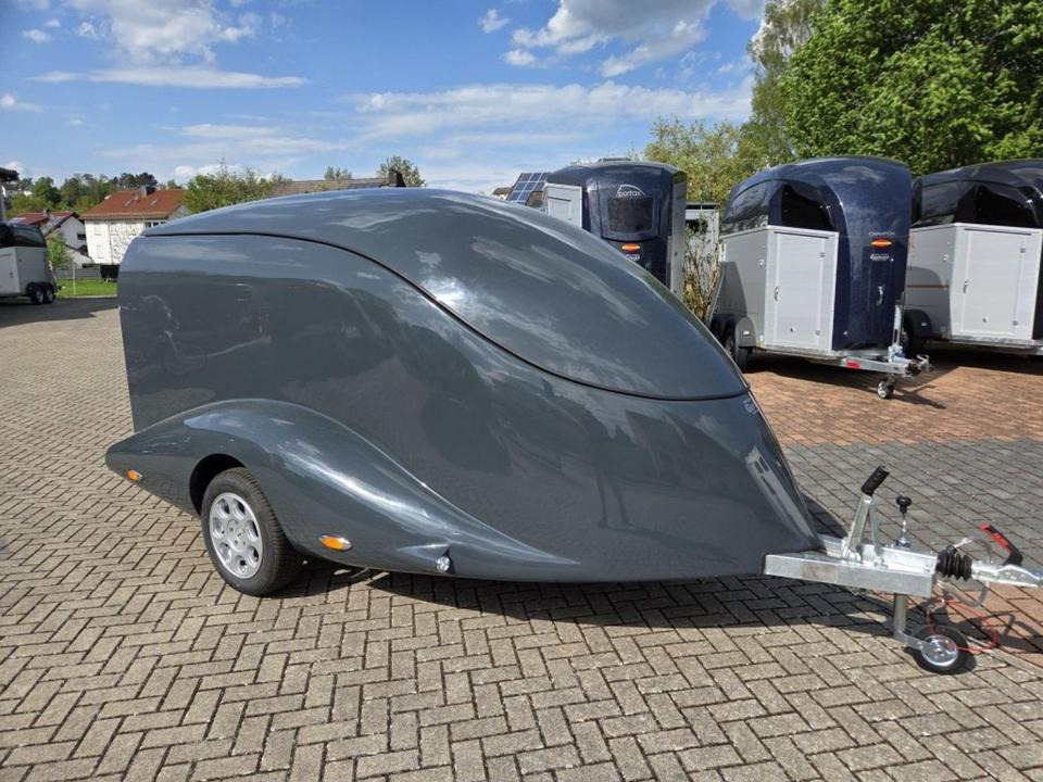 PKW Anhänger geschlossen Motorrad Mieten Leihen 1000kg 100km/h - 오토바이 트레일러 : 사진 4 PKW Anhänger geschlossen Motorrad Mieten Leihen 1000kg 100km/h - 오토바이 트레일러 : 사진 4