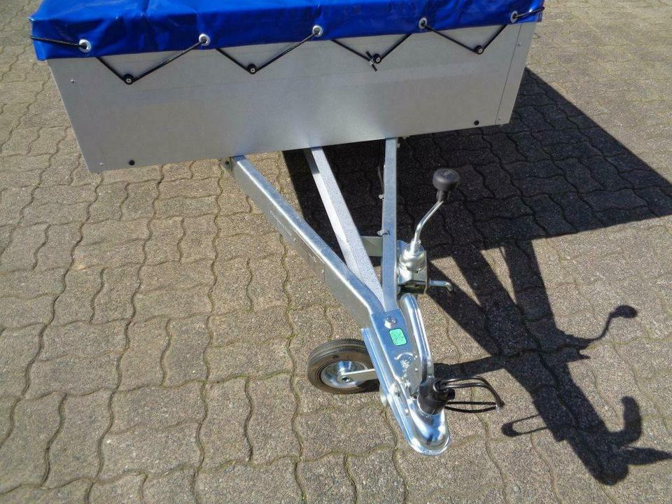 TPV PKW-Anhänger 750 kg Flachplane Stützen - 자동차 트레일러 : 사진 3 TPV PKW-Anhänger 750 kg Flachplane Stützen - 자동차 트레일러 : 사진 3