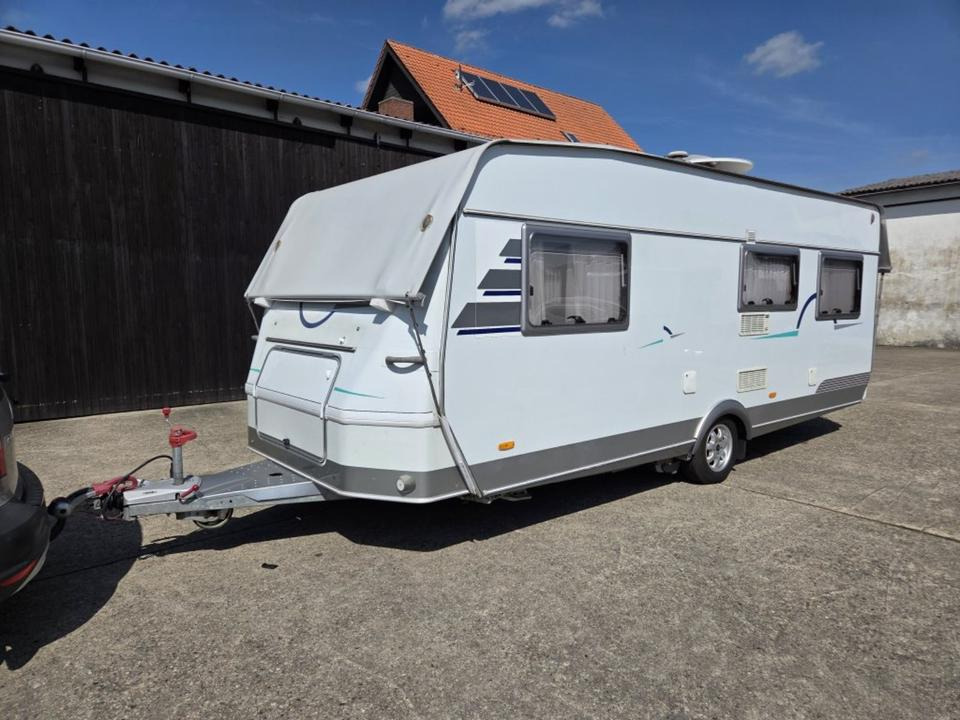 Wohnwagen Hymer Top Ausstattung Mover Vohrzelt 4x Schlafplätze WC - 캐러밴 : 사진 2 Wohnwagen Hymer Top Ausstattung Mover Vohrzelt 4x Schlafplätze WC - 캐러밴 : 사진 2