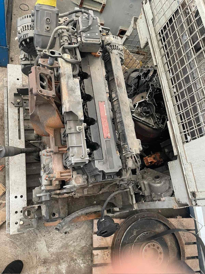 DEUTZ TCD 6.1 L6 Agri T4i - 엔진 장궤형 트랙터 용 : 사진 1 DEUTZ TCD 6.1 L6 Agri T4i - 엔진 장궤형 트랙터 용 : 사진 1
