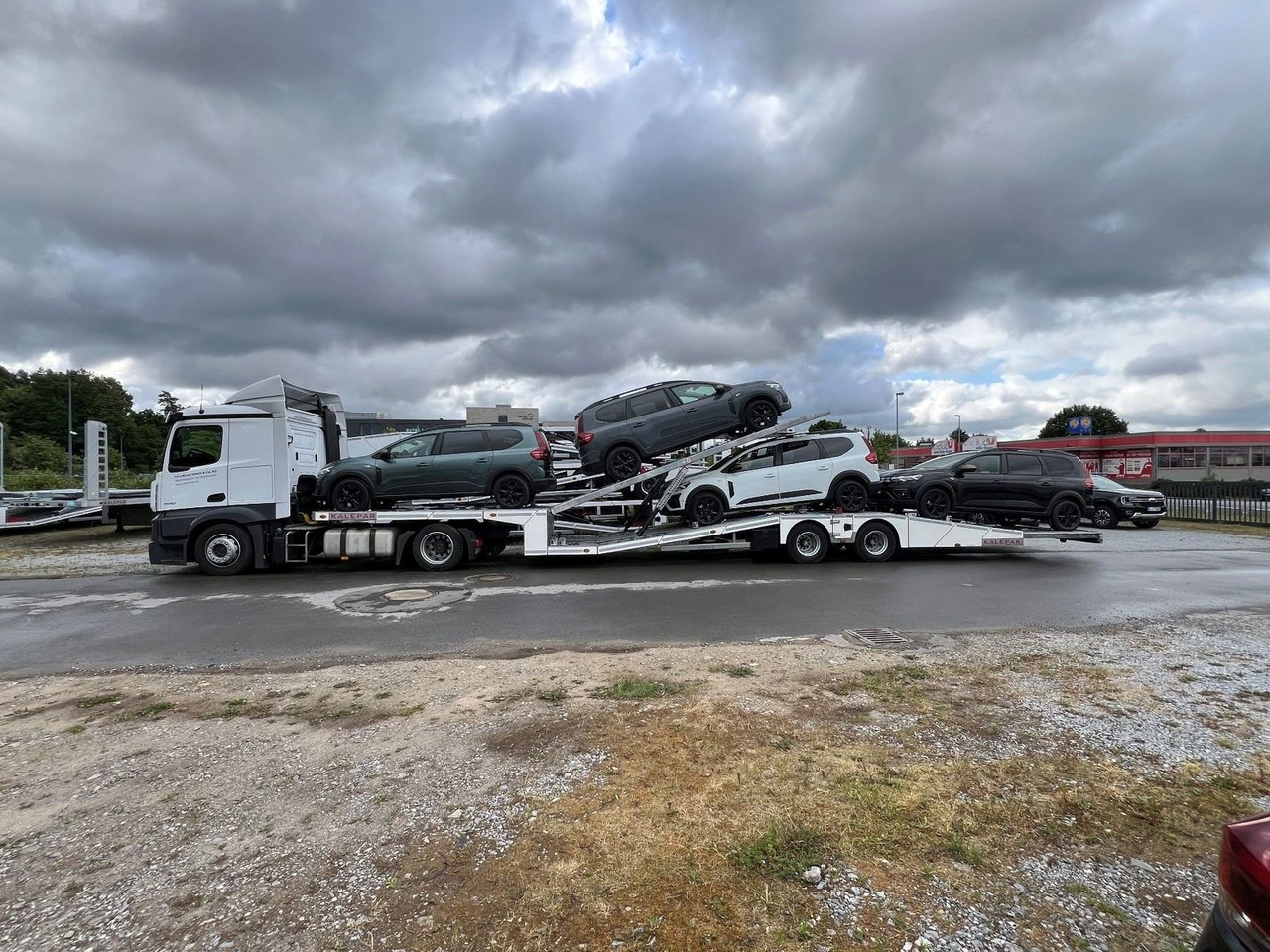 KALEPAR KLP228V4 4er-Autotransporter 2xAchse VDI - 자동 운반 장치 세미 트레일러 : 사진 2 KALEPAR KLP228V4 4er-Autotransporter 2xAchse VDI - 자동 운반 장치 세미 트레일러 : 사진 2