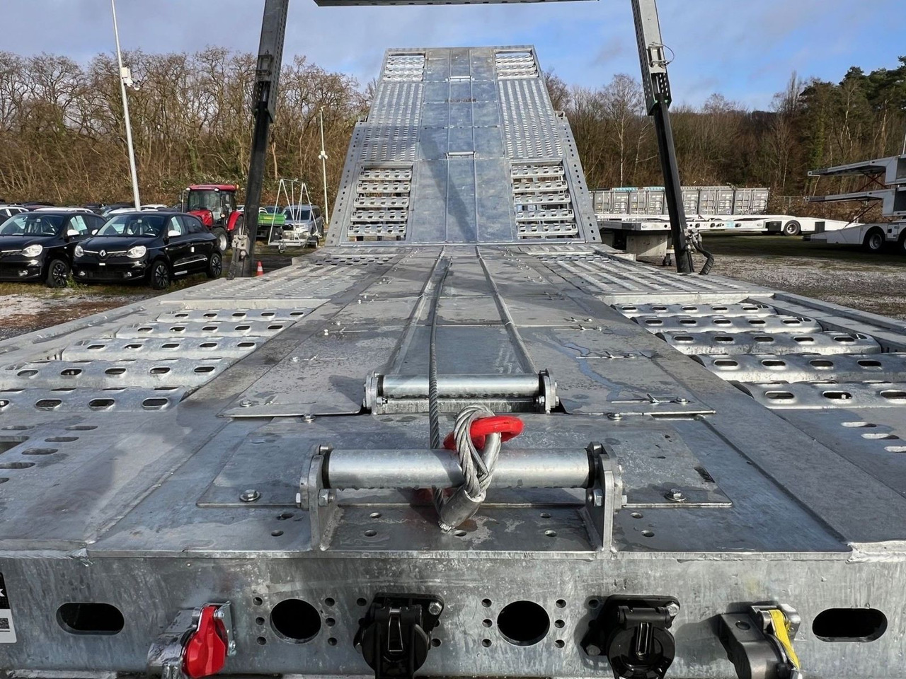 자동 운반 장치 세미 트레일러 KALEPAR KLP228V6 6er-Autotransporter VDI2700 : 사진 8 자동 운반 장치 세미 트레일러 KALEPAR KLP228V6 6er-Autotransporter VDI2700 : 사진 8