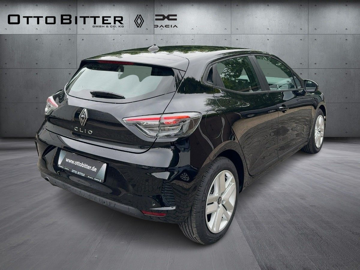 Renault Clio Evolution TCe90 PAKET-NAVI+KOMFORT/KAMERA - 세단 : 사진 4 Renault Clio Evolution TCe90 PAKET-NAVI+KOMFORT/KAMERA - 세단 : 사진 4