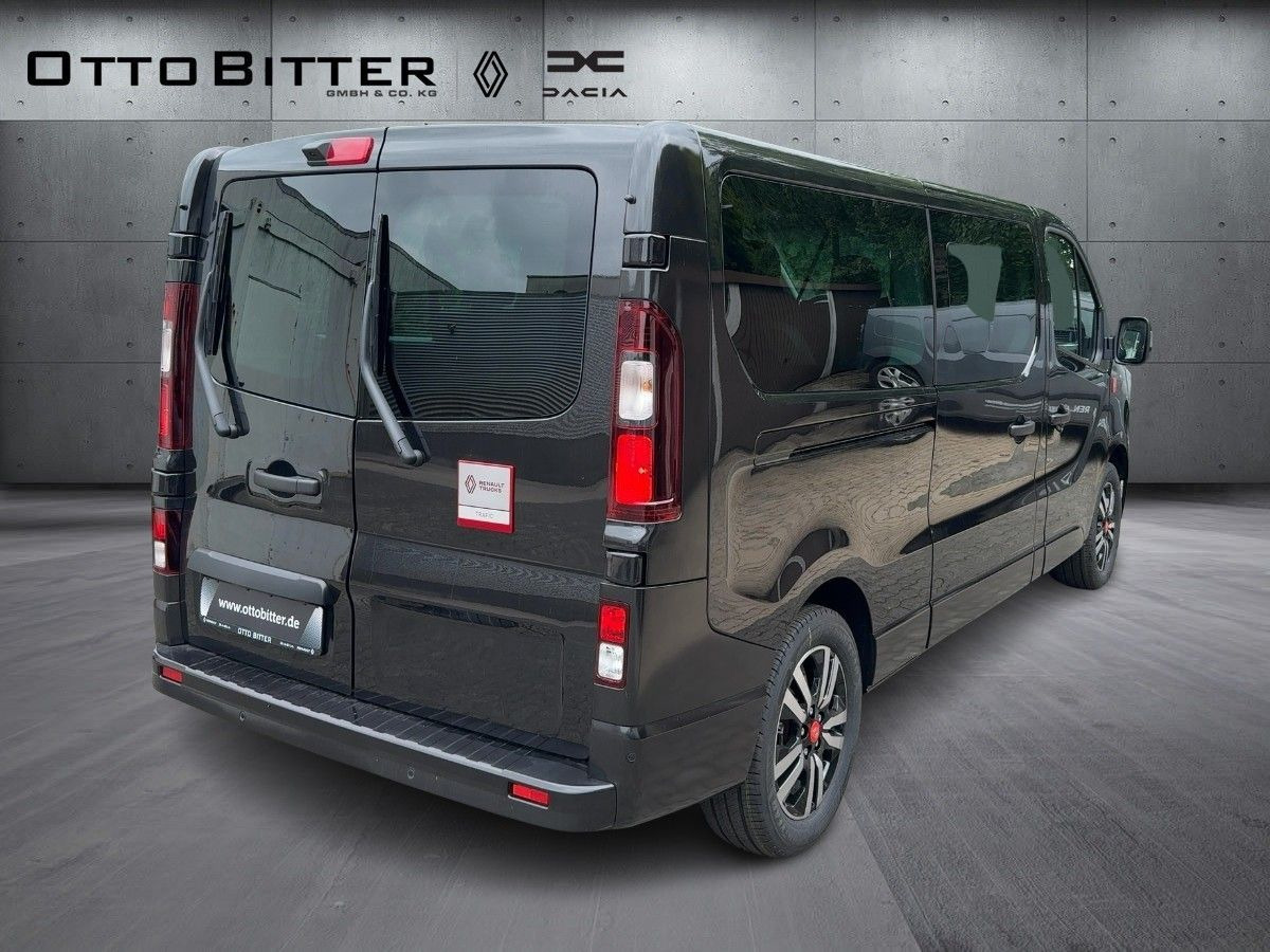 Renault Trafic Grand RED EDITION L2H1 dCi150 9-AUTOMATIK - 승합차 : 사진 4 Renault Trafic Grand RED EDITION L2H1 dCi150 9-AUTOMATIK - 승합차 : 사진 4