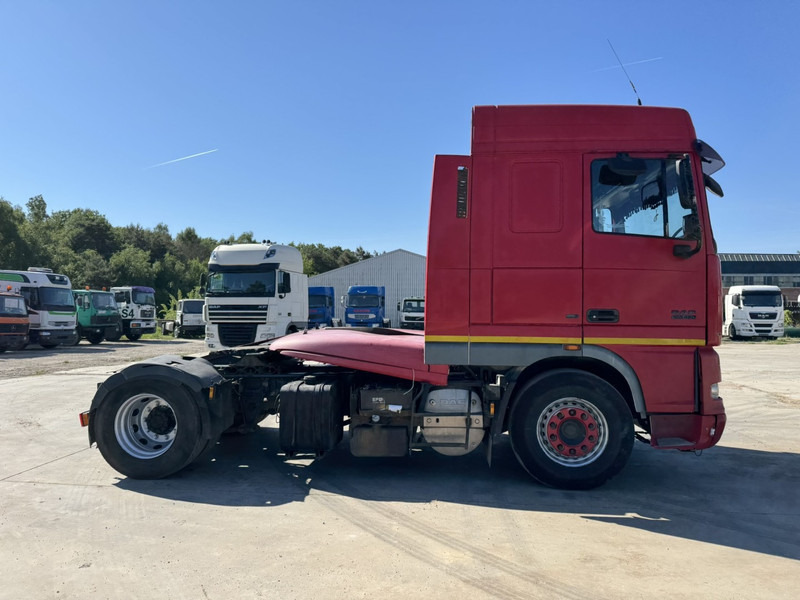 DAF 105 XF 460 Space Cab (MANUAL GEARBOX / BOITE MANUELLE / PTO / HYDRAULIC) - 트랙터 유닛 : 사진 4 DAF 105 XF 460 Space Cab (MANUAL GEARBOX / BOITE MANUELLE / PTO / HYDRAULIC) - 트랙터 유닛 : 사진 4