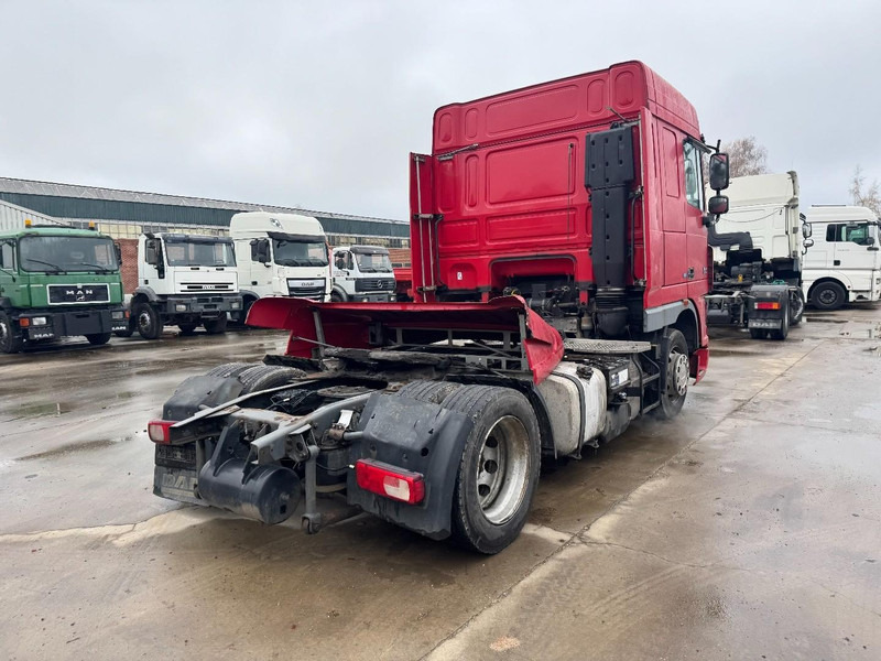 DAF 105 XF 460 Space Cab (MANUAL GEARBOX / BOITE MANUELLE) - 트랙터 유닛 : 사진 5 DAF 105 XF 460 Space Cab (MANUAL GEARBOX / BOITE MANUELLE) - 트랙터 유닛 : 사진 5