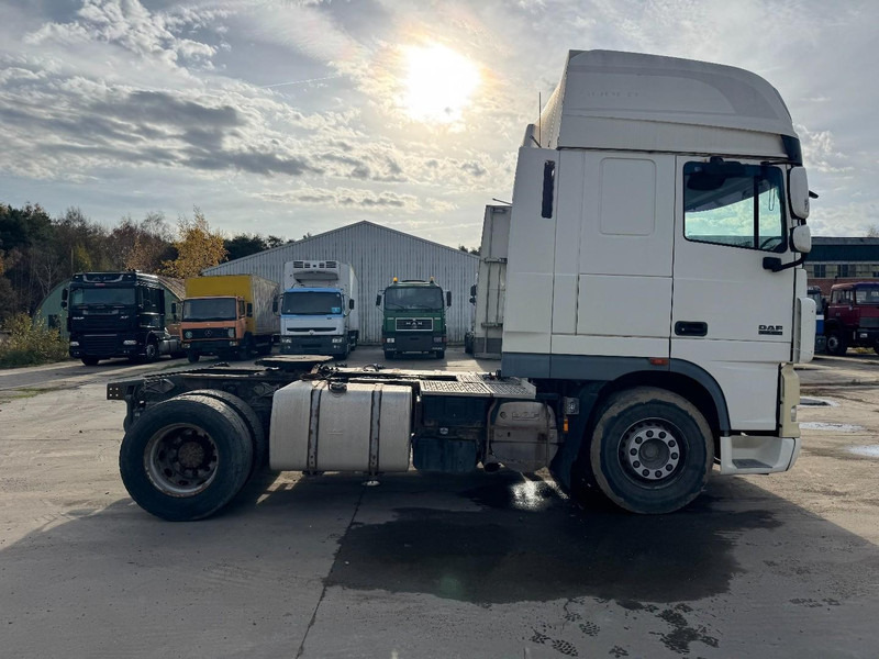 DAF 105 XF 460 Super Space Cab (MANUAL GEARBOX / BOITE MANUELLE) - 트랙터 유닛 : 사진 4 DAF 105 XF 460 Super Space Cab (MANUAL GEARBOX / BOITE MANUELLE) - 트랙터 유닛 : 사진 4