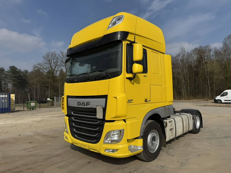 DAF 106 XF 460 Super Space Cab (MANUAL GEARBOX / BOITE MANUELLE / EURO 6) - 트랙터 유닛 : 사진 1 DAF 106 XF 460 Super Space Cab (MANUAL GEARBOX / BOITE MANUELLE / EURO 6) - 트랙터 유닛 : 사진 1