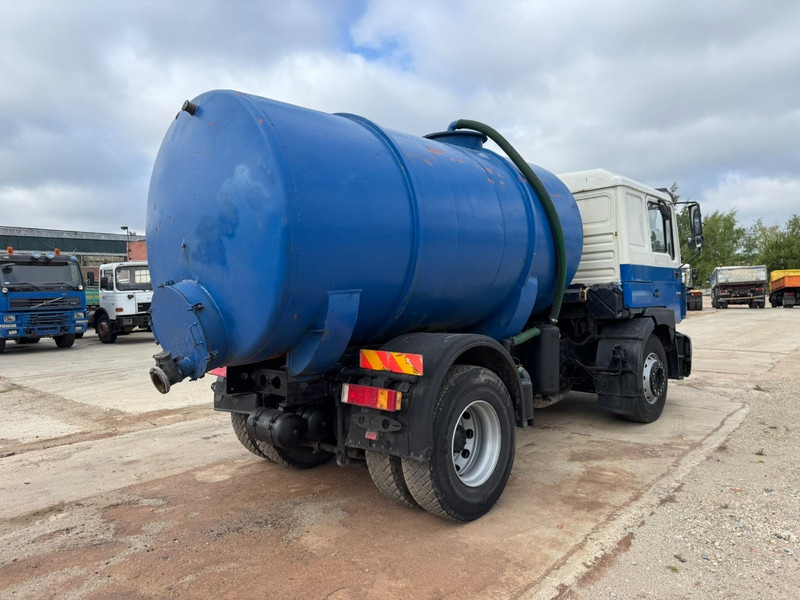 MAN 19.343 (12.000L / MANUAL GEARBOX / EURO 2 / PERFECT) - 진공 흡입 트럭 : 사진 5 MAN 19.343 (12.000L / MANUAL GEARBOX / EURO 2 / PERFECT) - 진공 흡입 트럭 : 사진 5