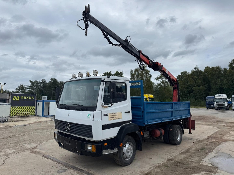 Mercedes-Benz SK 917 (STEEL SUSPENSION / PARLFINGER CRANE / AUXILIARY / 6 CYLINDER WITH MANUAL PUMP) - 덤프트럭, 크레인 트럭 : 사진 1 Mercedes-Benz SK 917 (STEEL SUSPENSION / PARLFINGER CRANE / AUXILIARY / 6 CYLINDER WITH MANUAL PUMP) - 덤프트럭, 크레인 트럭 : 사진 1