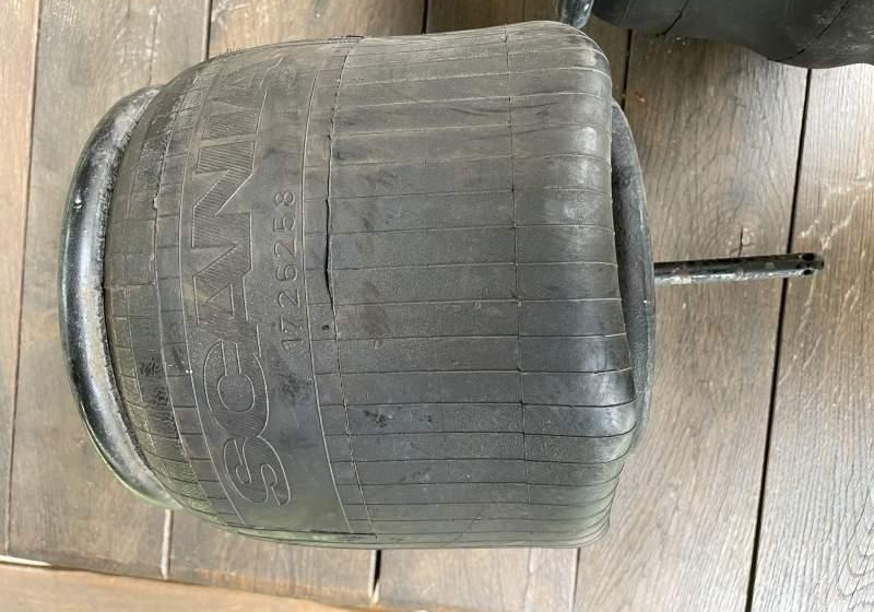 서스펜션 버스 용 Scania Scania Higer : 사진 1