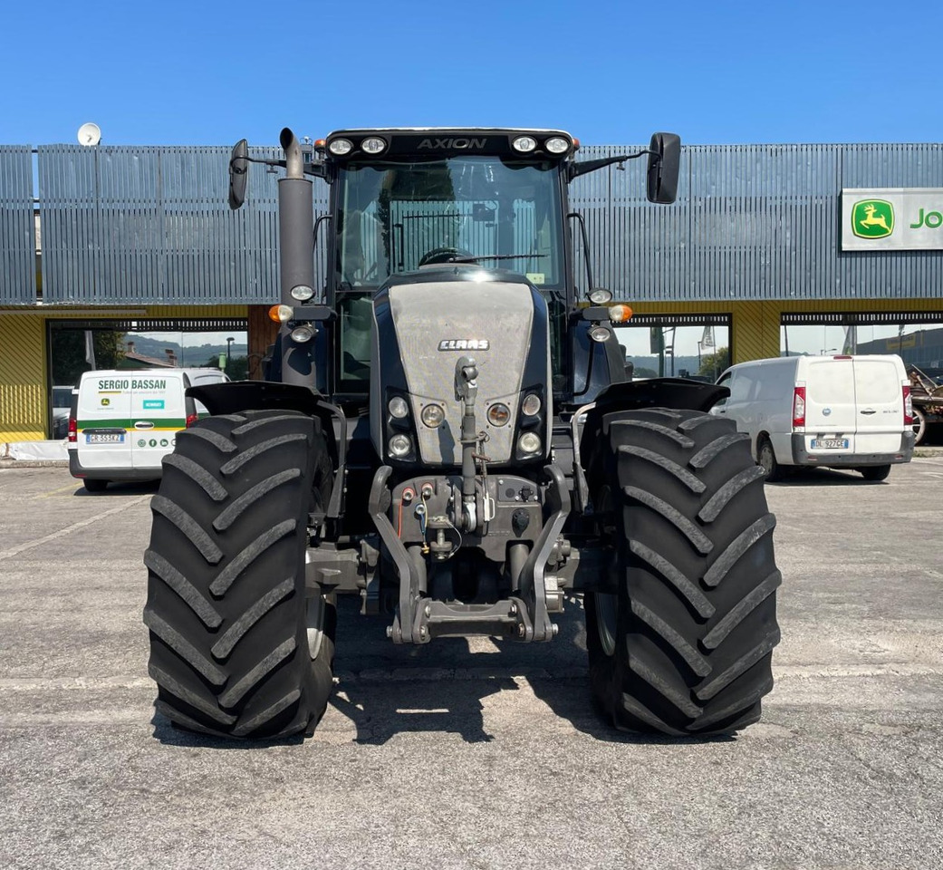 CLAAS AXION 840 C-MATIC - 장궤형 트랙터 : 사진 2 CLAAS AXION 840 C-MATIC - 장궤형 트랙터 : 사진 2