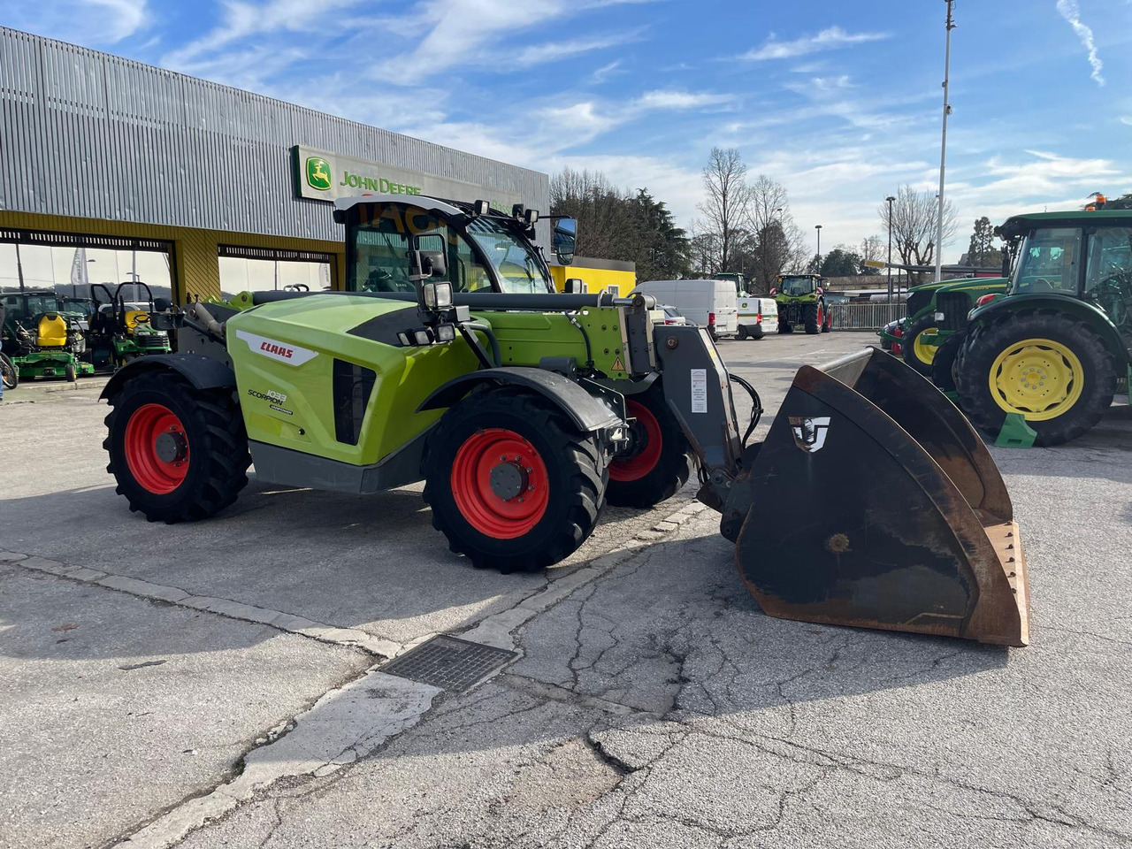 CLAAS TELESCOPICO SCORPION 10.33 - 텔레스코픽 핸들러 : 사진 3 CLAAS TELESCOPICO SCORPION 10.33 - 텔레스코픽 핸들러 : 사진 3