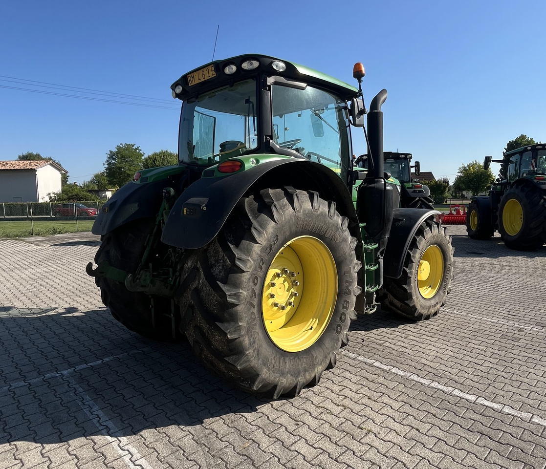 JOHN DEERE 6175 R - 장궤형 트랙터 : 사진 4 JOHN DEERE 6175 R - 장궤형 트랙터 : 사진 4