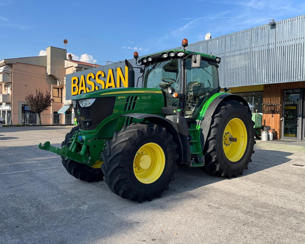 JOHN DEERE 6175 R - 장궤형 트랙터 : 사진 1 JOHN DEERE 6175 R - 장궤형 트랙터 : 사진 1