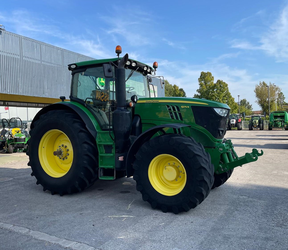 JOHN DEERE 6175 R - 장궤형 트랙터 : 사진 2 JOHN DEERE 6175 R - 장궤형 트랙터 : 사진 2