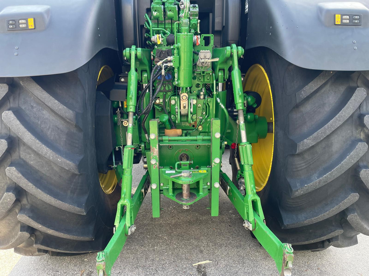 JOHN DEERE 6175 R - 장궤형 트랙터 : 사진 4 JOHN DEERE 6175 R - 장궤형 트랙터 : 사진 4